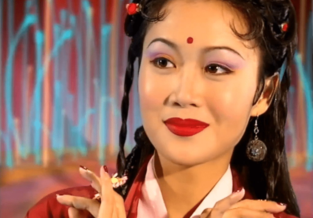 古装皇后梁小冰的扮相有多惊艳我们看看聊斋贰就知道了