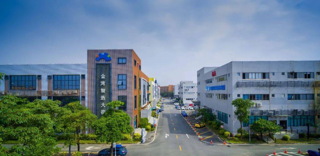 金湾这条街,产值超1000000000!_服务_企业_大街