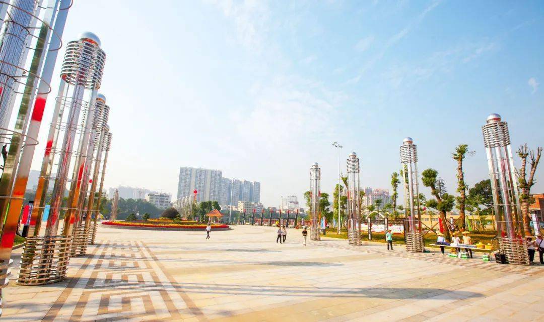 【美丽罗定】罗定江滨公园：集生态、景观、文化等多功能的新城江滨公园
