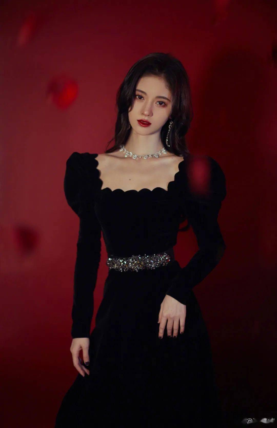 鞠婧祎鞠婧祎的美女思路再升级,修完“鞠学”伪素颜都开挂