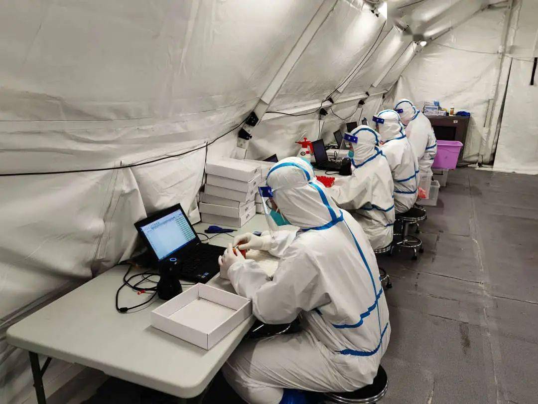 快再快一点迪安雷迪实验室正面迎战奥密克戎