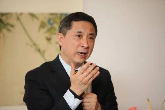 何志毅越是领军企业越要有情有义有同情心