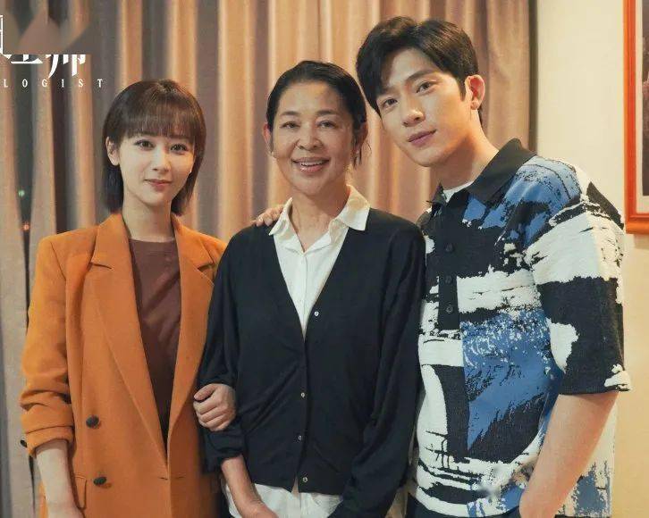 演技|全网夸的演技，就这？！