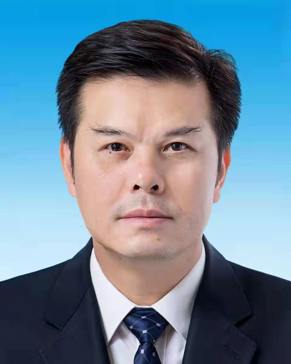 张爱军当选肇庆市人大常委会主任许晓雄当选市长附班子名单