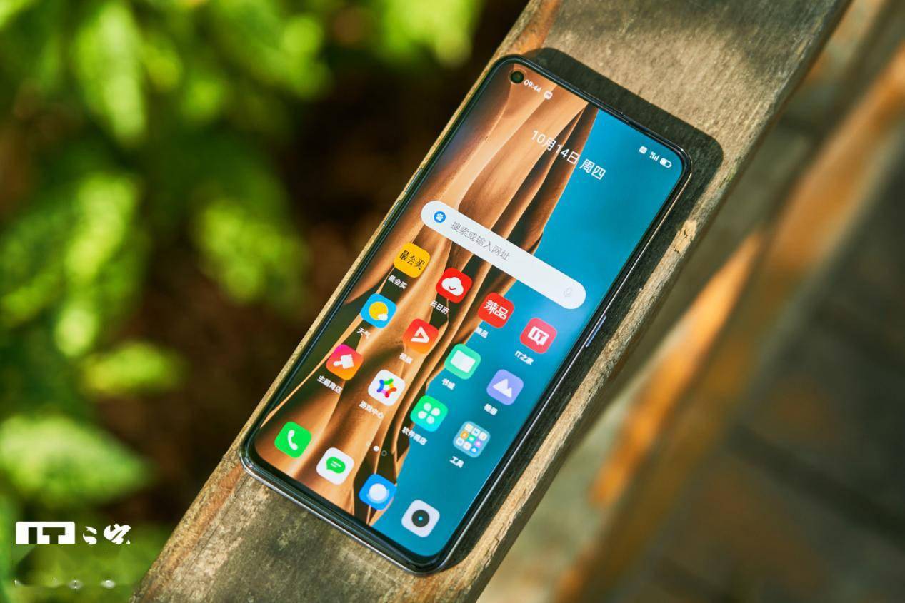 拼多多 realme 超品日开启，这些价格让人难以拒绝