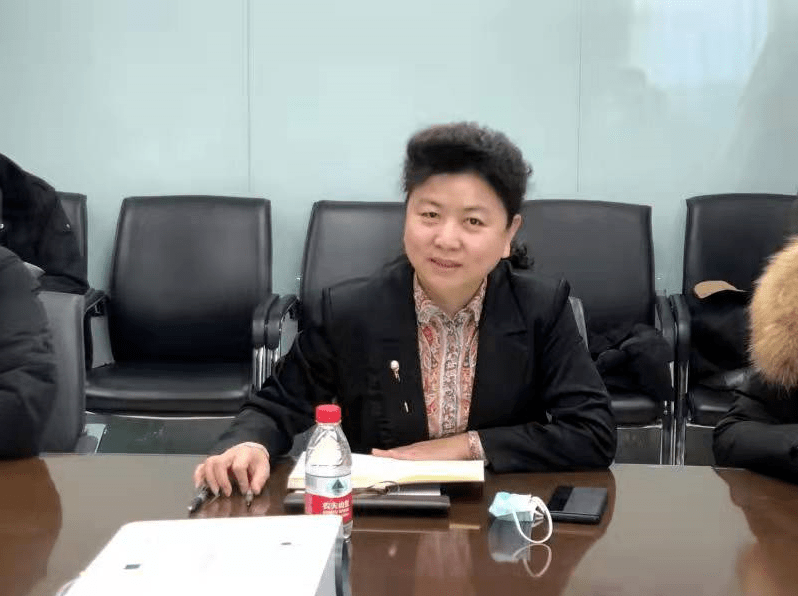 香坊区委常委常务副区长刘蕊深入科研院所企业联系点走访调研