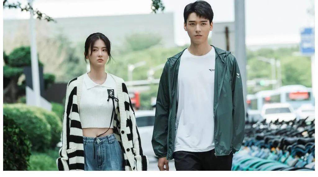 演技|全网夸的演技，就这？！