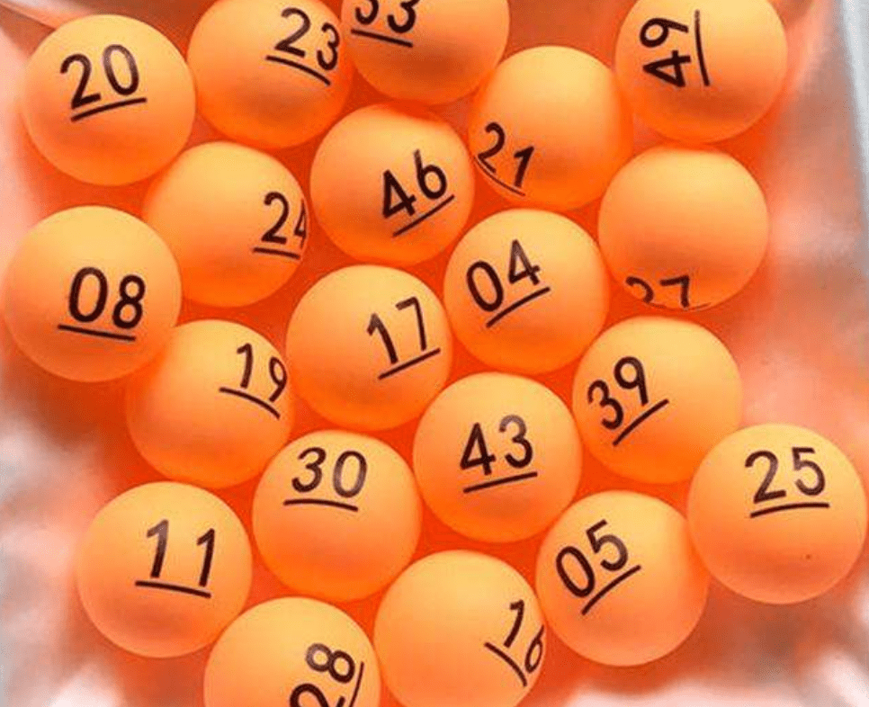 张秋海接到张世鹏的电话,当即就来到深圳,在宾馆住了一个月,研究出了