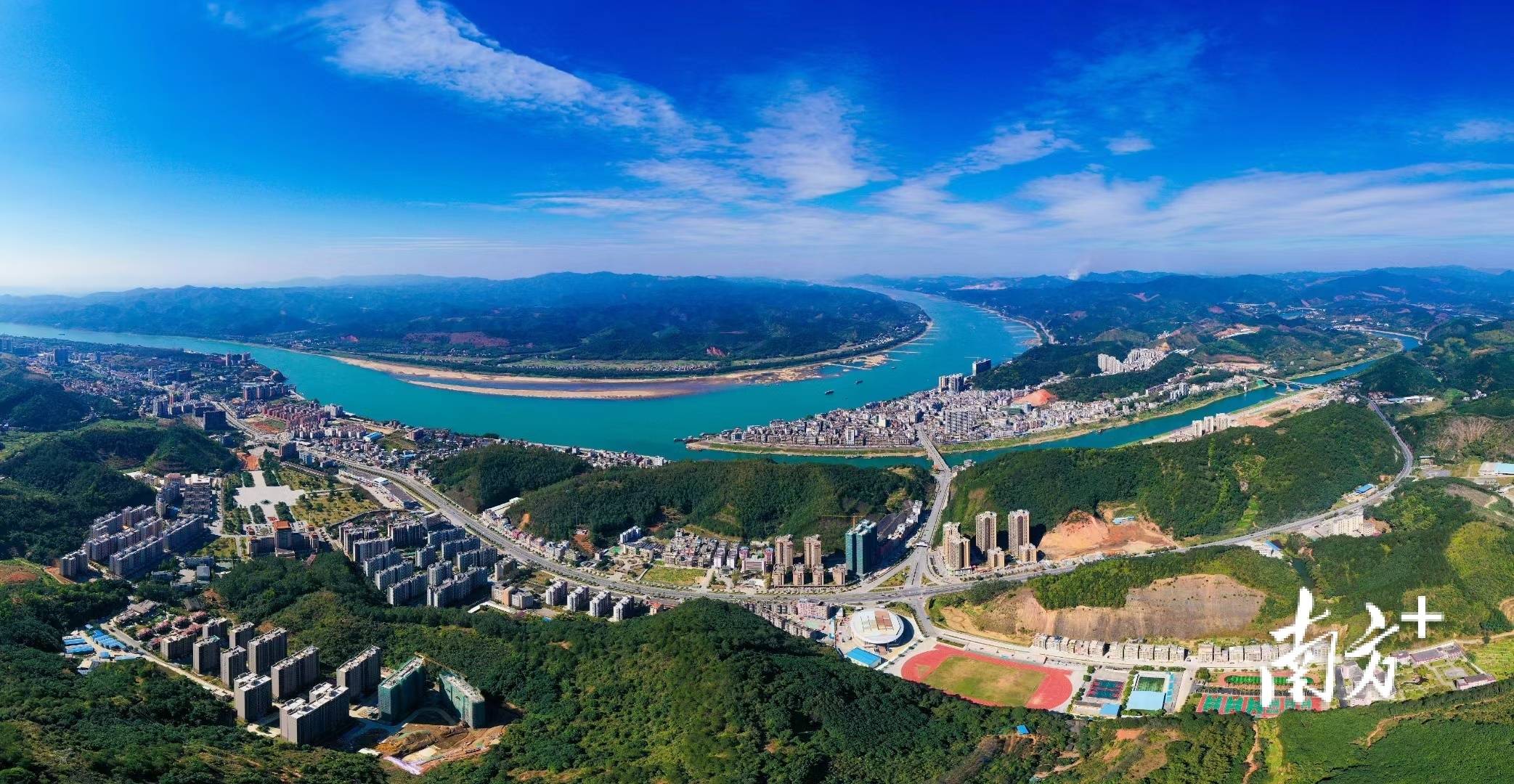 亮化,绿化,美化,封开县城更添韵味_改造_公园_城区