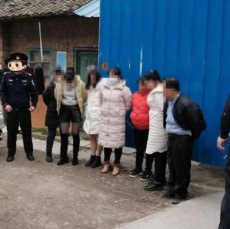 旧厂区内乱来!百色又一批站街女被带走..._靖西_详情_巡逻