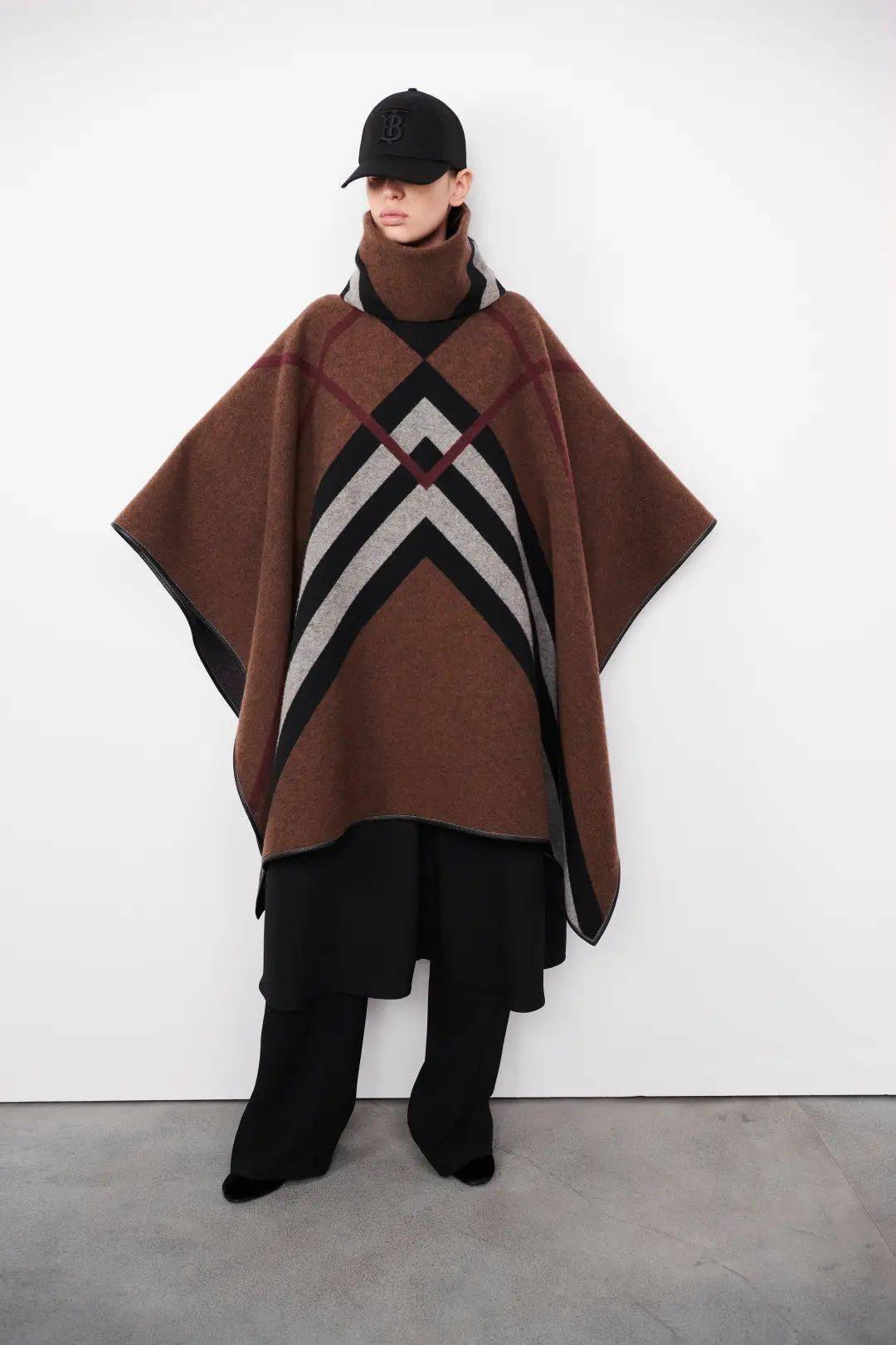 流苏 【秀场】Burberry 2022 早秋时装秀