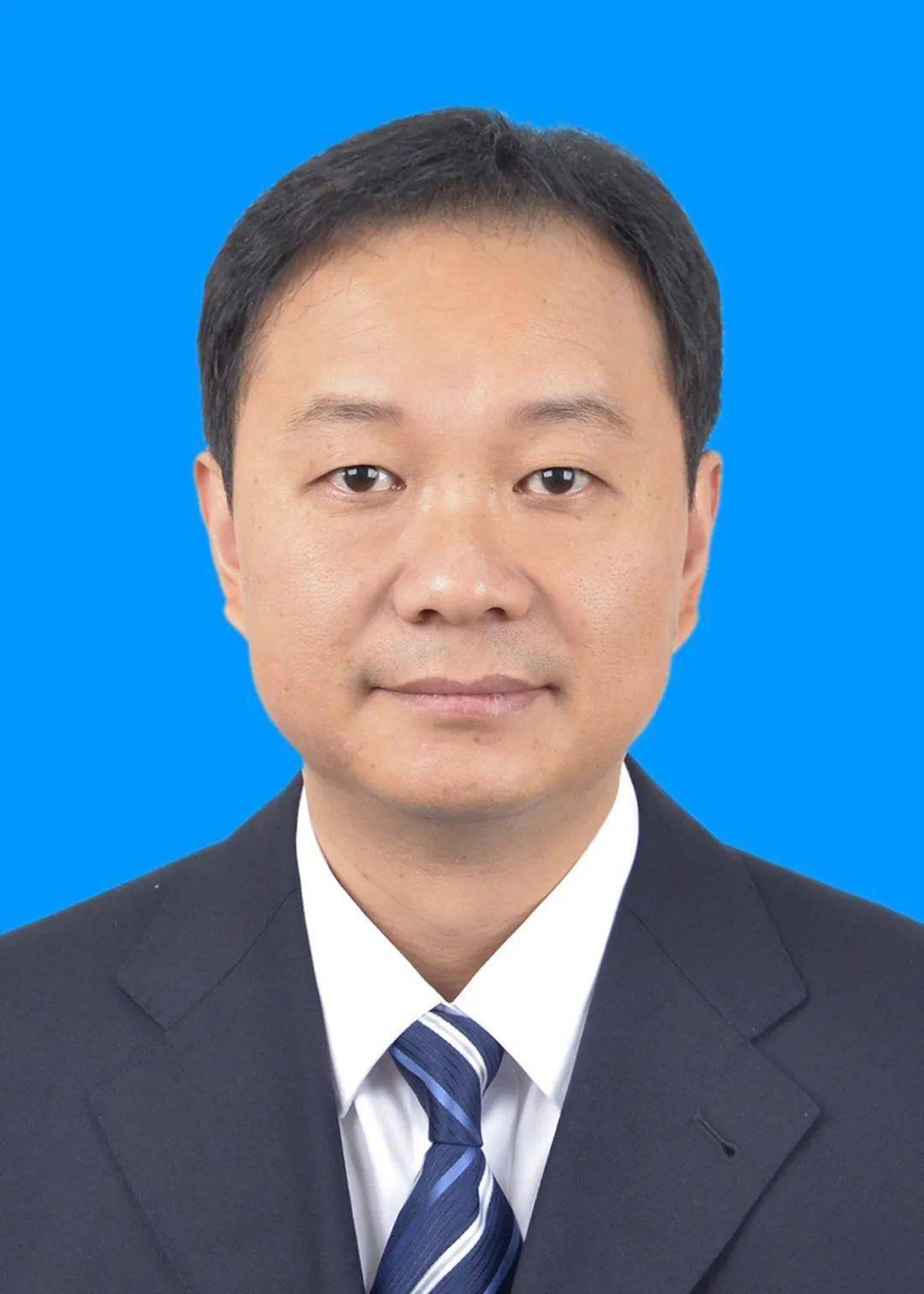 杜明谦,男,研究员,民航重点领域创新团队负责人,民航成都物流技术有限