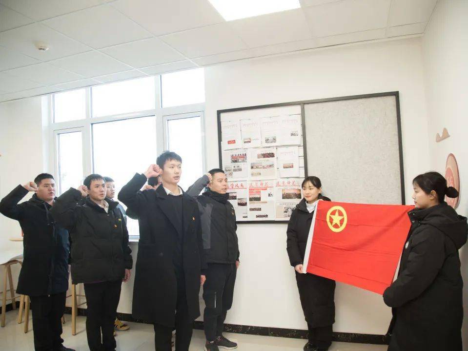 南通市首个企业精品青年之家在南通轨道交通平东车辆段正式揭牌