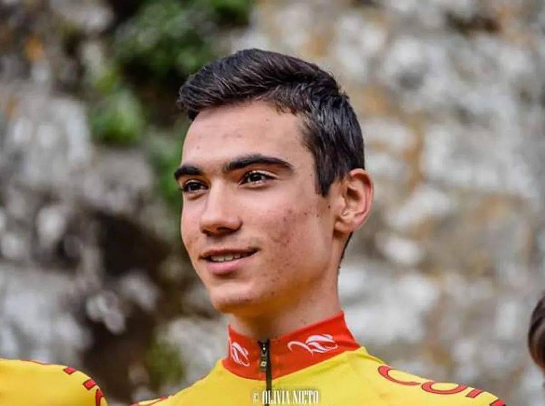 一颗冉冉升起的新星阿尤索将开启他的第一个职业赛季