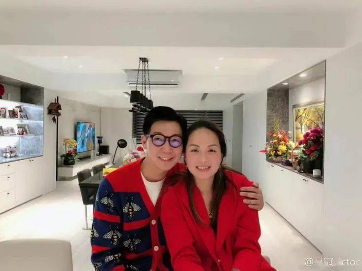 突然官宣儿女双全曾自曝恐婚那个情歌王子却被这个女人拯救了