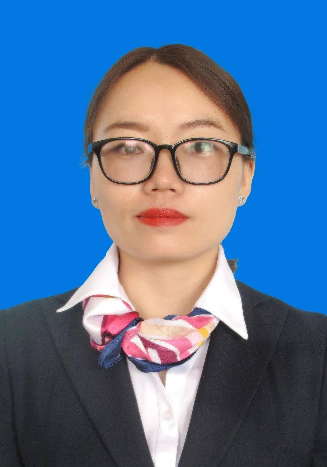 榜样人物隆阳区辛街中心小学党支部月度人物董建梅