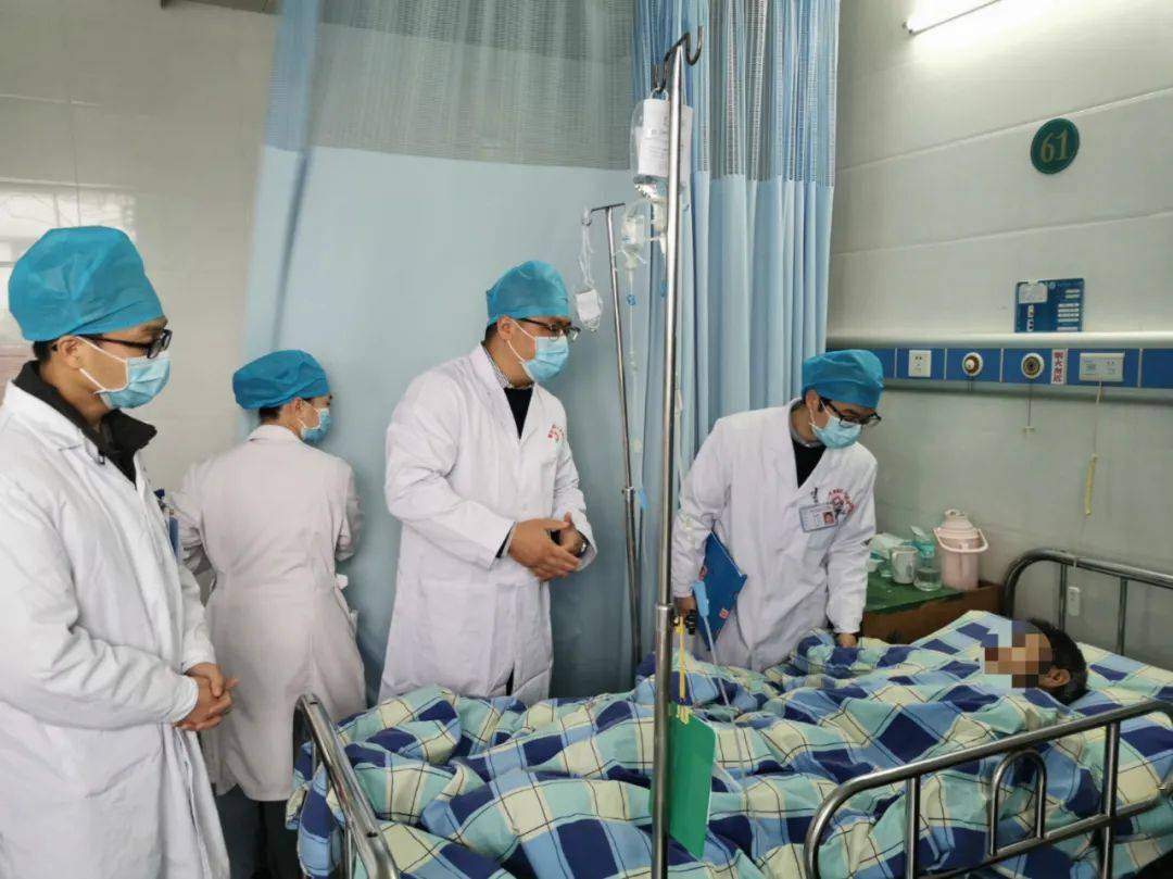 市第一人民医院派驻专家在鼎湖分院开展临床教学查房_诊断_医生_诊疗