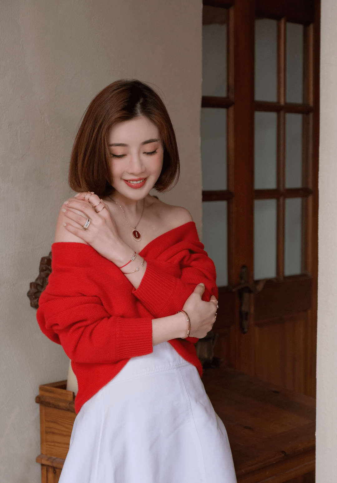 自由戴对首饰，全年自带女主光环 | @Messika