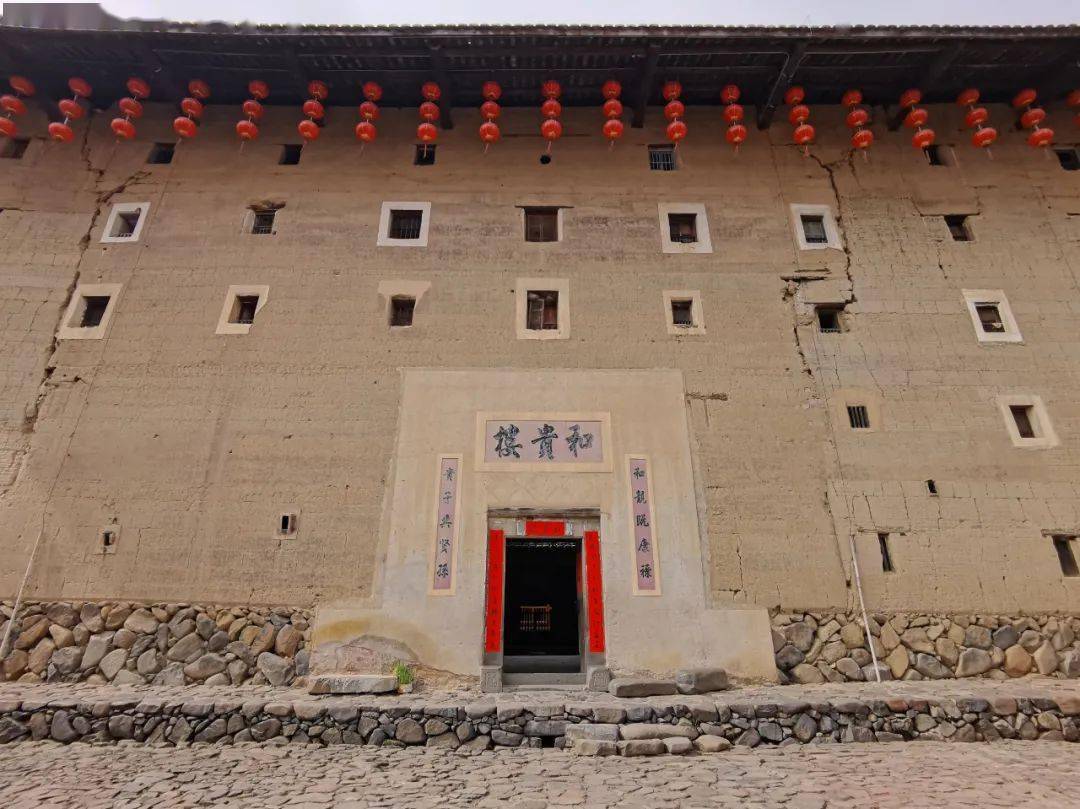 当梦境照进现实,原来《大鱼海棠》的幻景来自这里_客家人_贵楼_旗杆