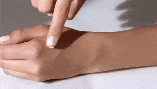 什么新年捡漏：海蓝之谜精萃水/面霜/眼霜直降1000！抱歉，这么大优惠说晚了...