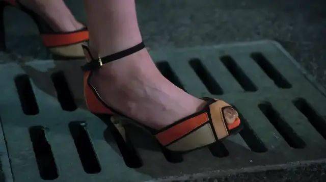 中国女孩正在抛弃高跟鞋