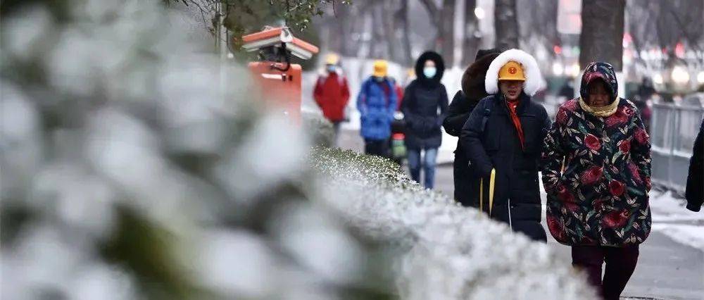 济南发布道路结冰黄色预警！这份出行提醒请收好！行车路面雪天 4145