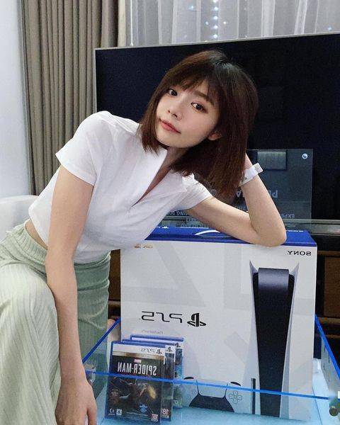 马来西亚女神真人娜美出演xss广告宅男狂喜