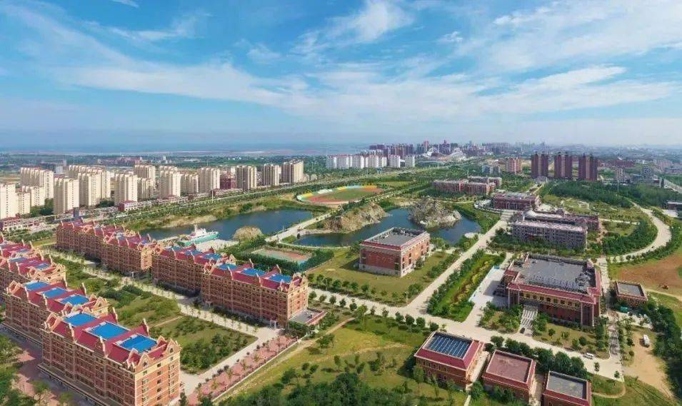 图/渤海大学官网渤海大学始建于1950年2月,是辽宁省政府主办的综合性