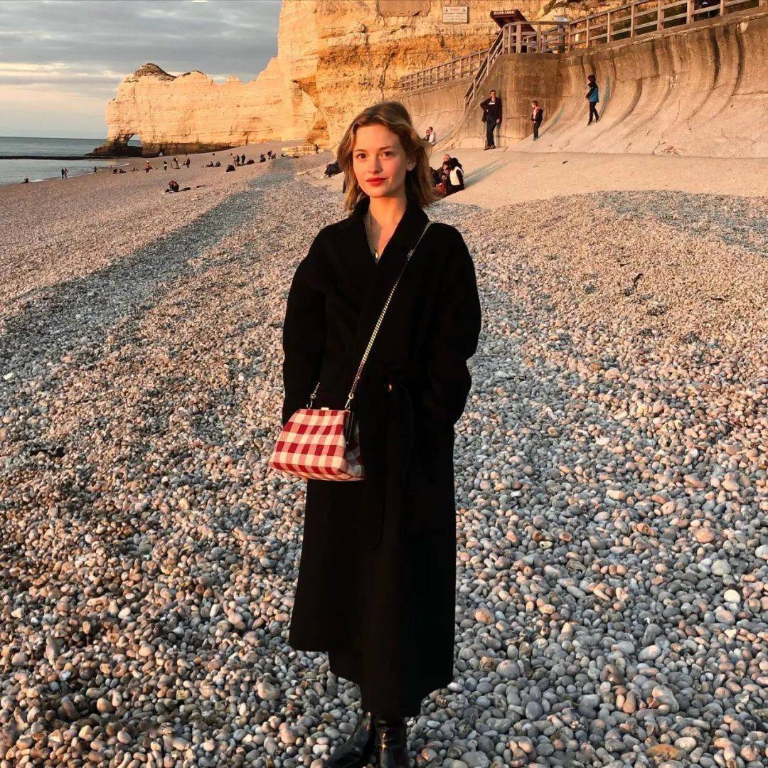 三七今年流行“三七”穿法