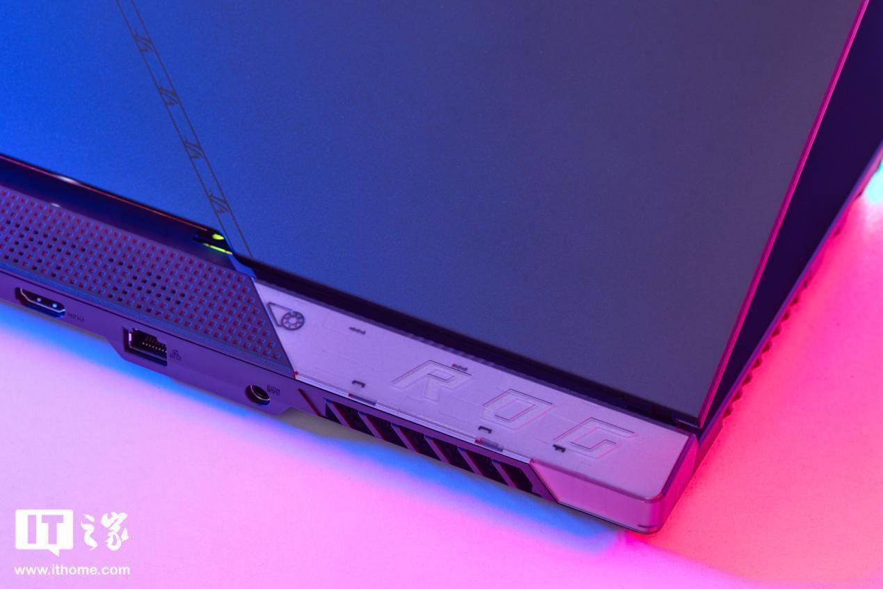 ROG 枪神 6 游戏本评测：i9-12900H+RTX 3070Ti 旗舰组合的游戏本