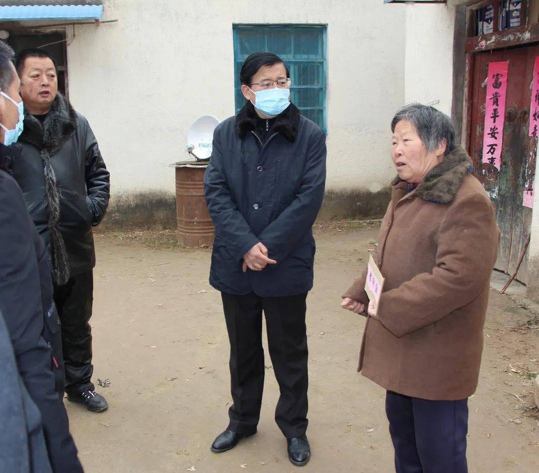 徐华兵检察长赴萧县马井镇麻堤口村走访调研