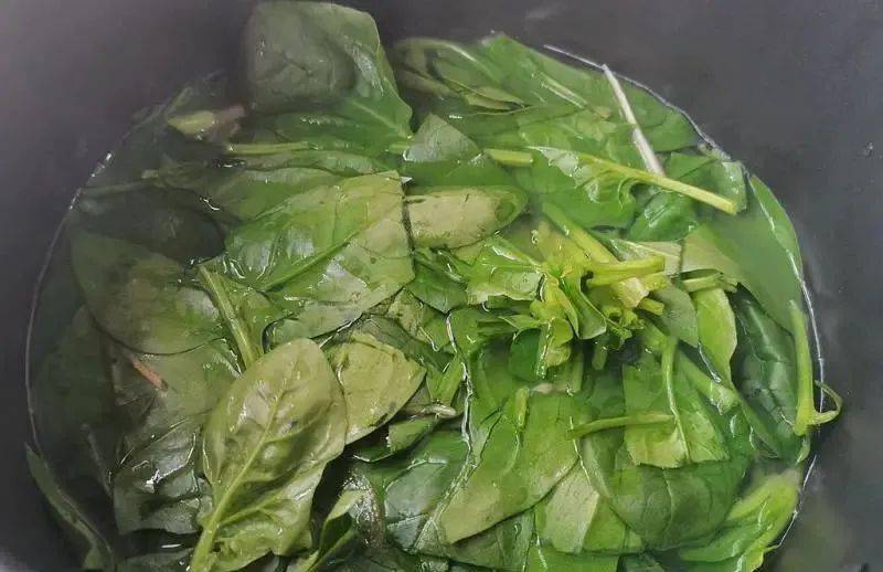 什么菜低脂 ba272045b2f643bf9231f0cd4d56b181.jpeg