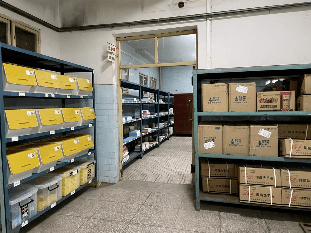 服务明星看过来全力做好医务人员后勤保障工作