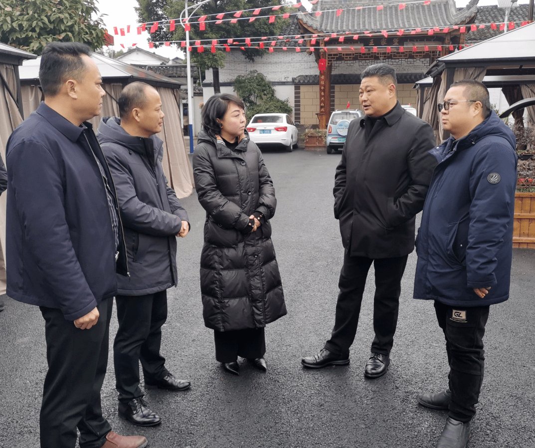 市农业农村局到民乐村王家堡指导川西林盘保护修复工作