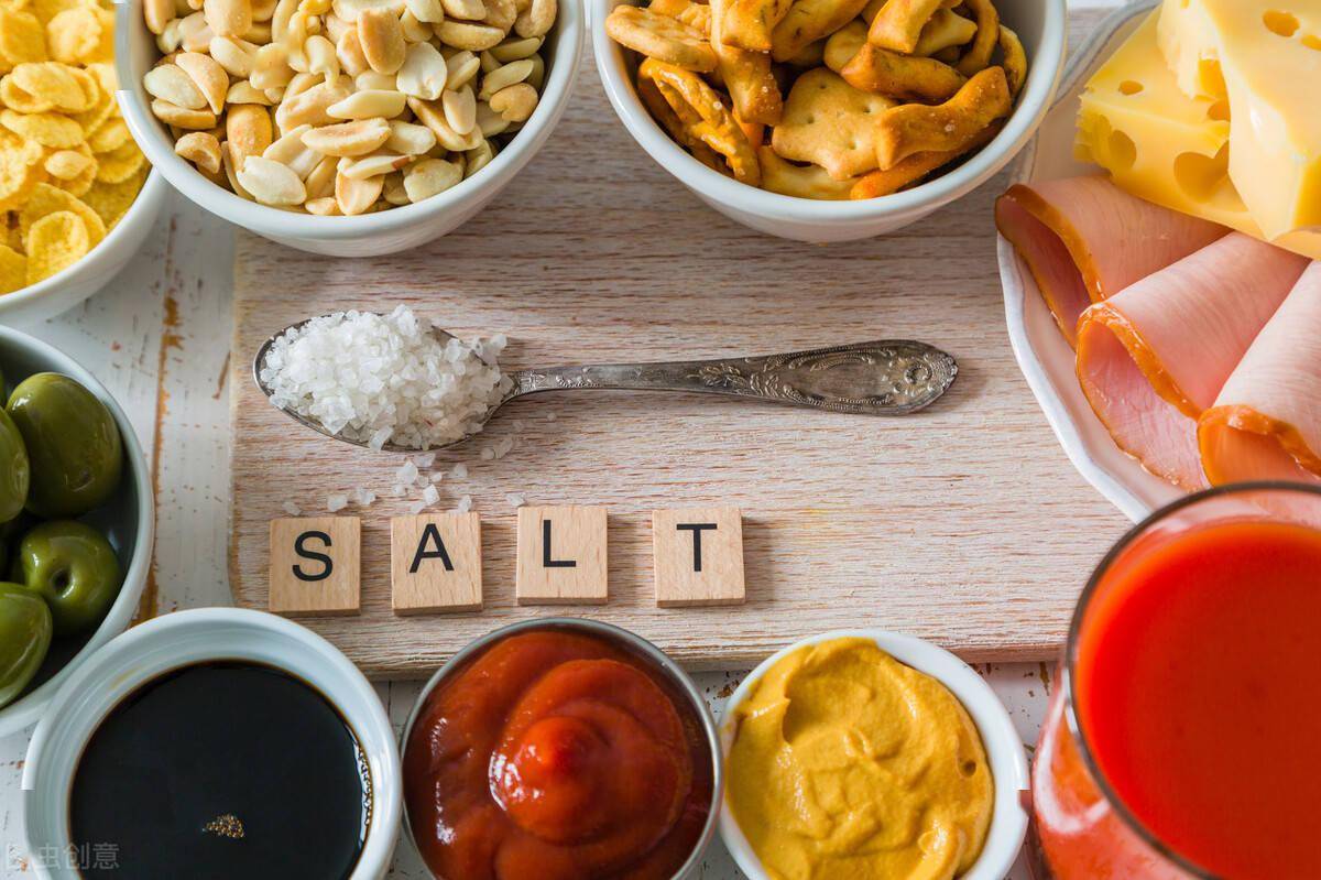 吃得太咸，可造成大脑损伤？警惕高盐饮食的5大危害