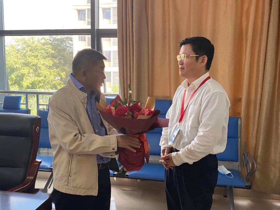 新春走访情暖八方白沙开展新春慰问活动