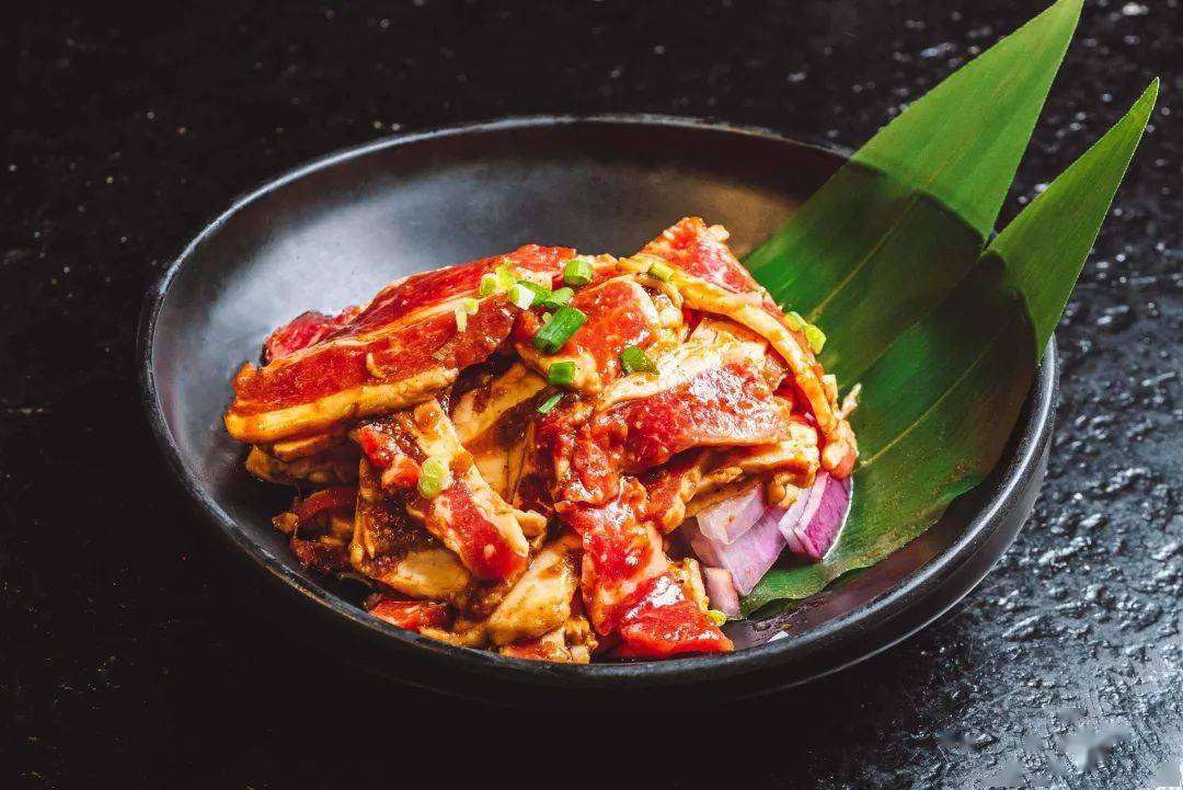 烤肉料理138元享23人餐葱香牛肉粒一饱口福黑胡椒肥牛全国连锁品质信