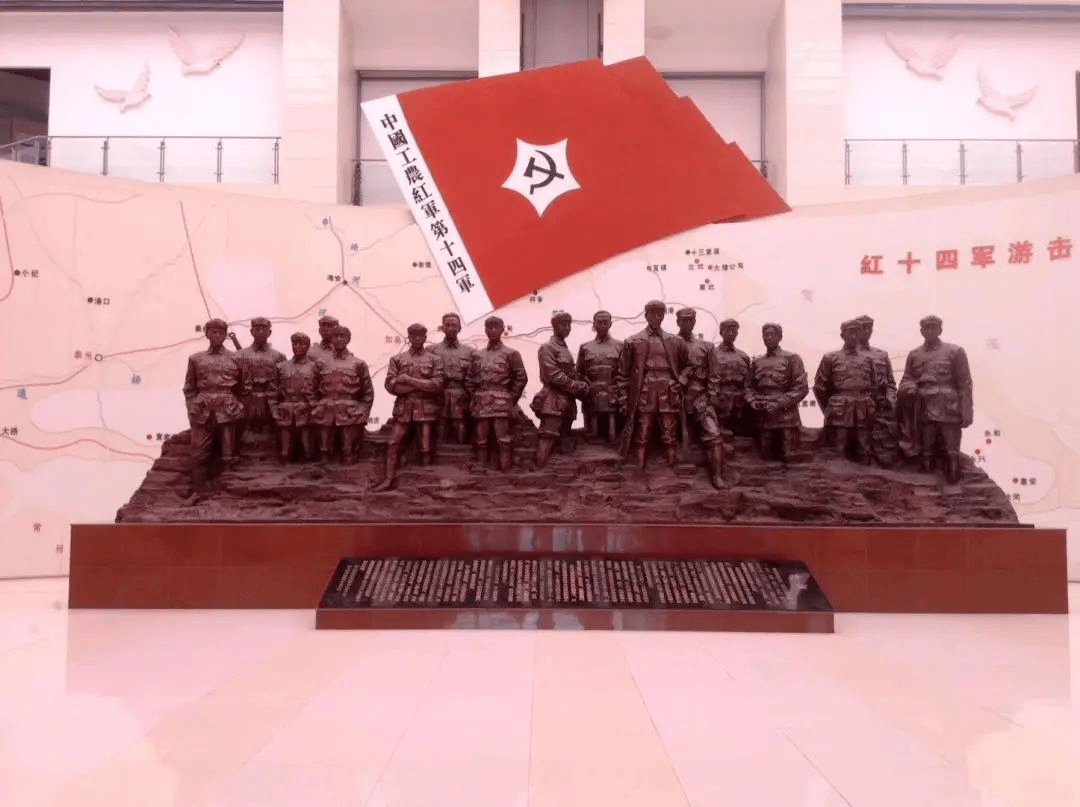 富锦红色地标图片