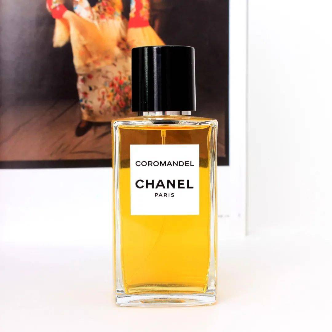 香气寻香 | 人间理想：把富贵穿在身上！