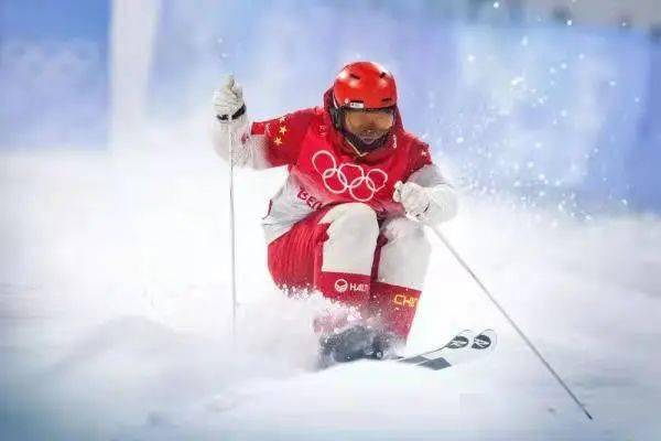 项目|中国队冬奥首金诞生 河北雪上项目历史性突破