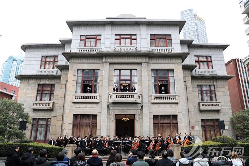 歌剧院,上海|上海歌剧院首次聘请首席客座指挥，为何选中他？