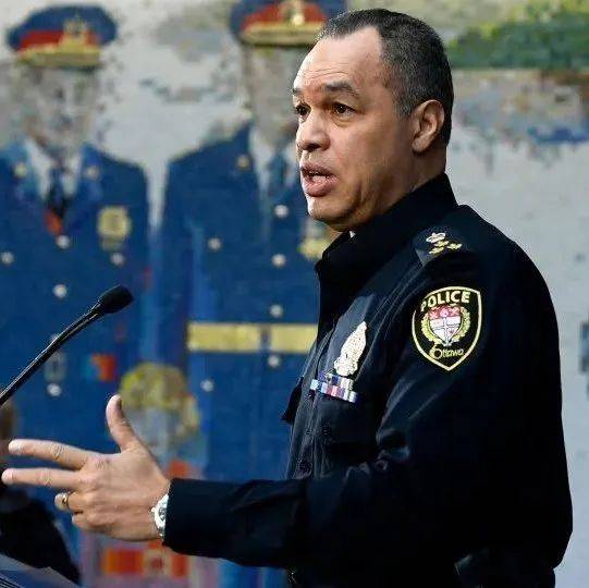 警察局长拒绝辞职,安省已派1500警察支援,渥太华 人呢?_Sloly_来源_图片