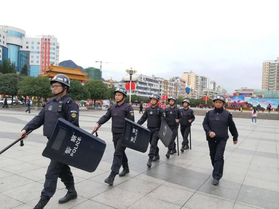 春节!贺州警方一直在……_巡逻_工作_群众