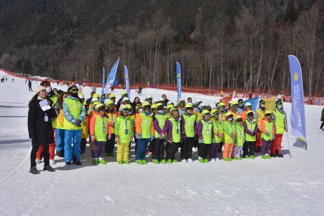 青少年|青春飞扬，万众瞩目！四川省青少年滑雪冬令营开营啦！