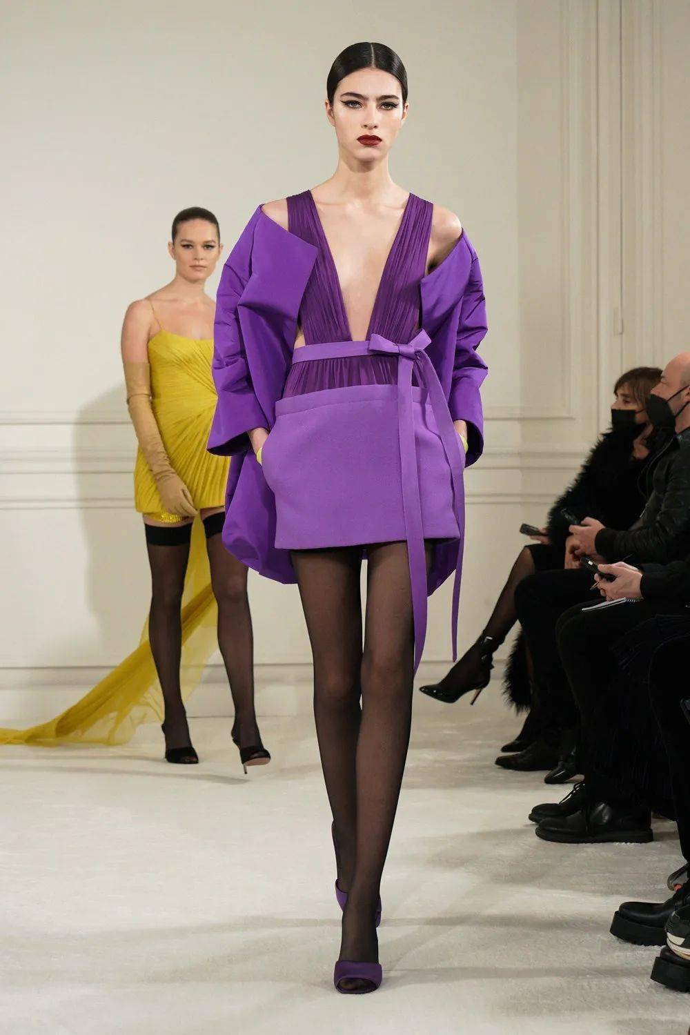 定制【秀场】Valentino 2022春夏高级定制系列