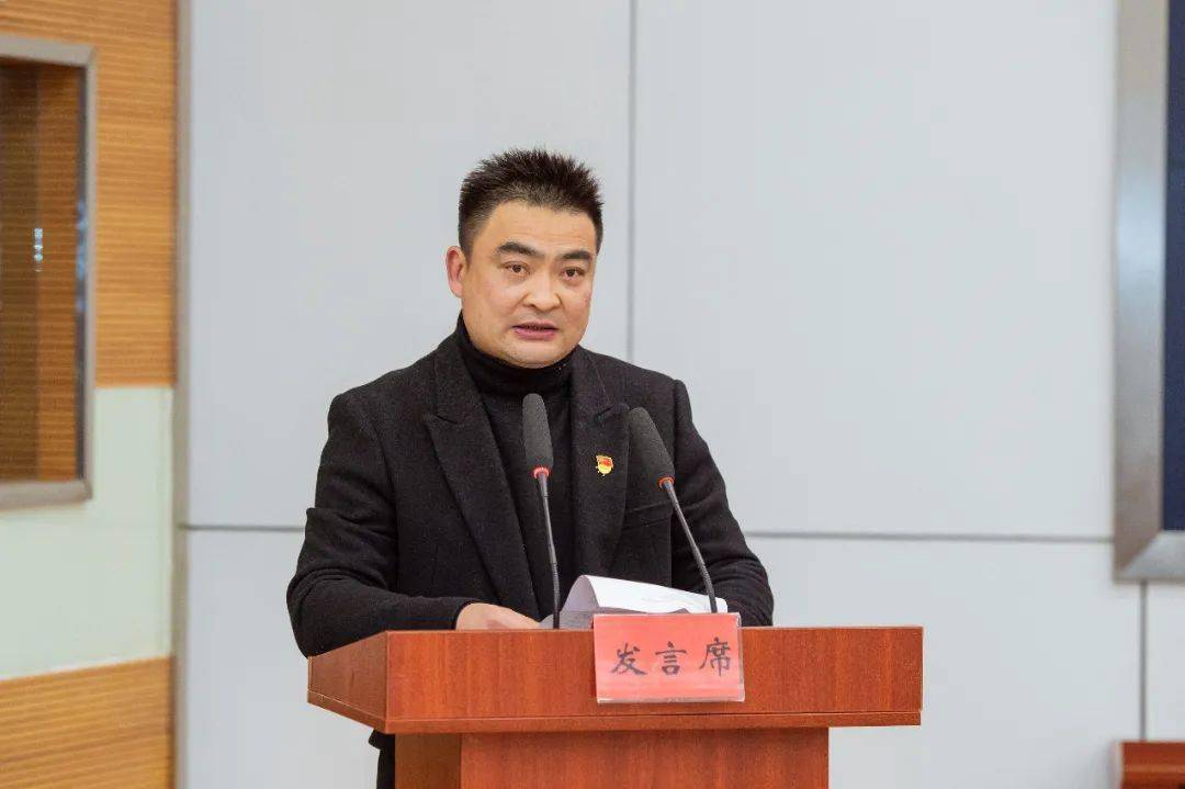 姚庄镇农业农村办副主任金国平表示,征地拆迁工作需要发挥"坚韧不拔