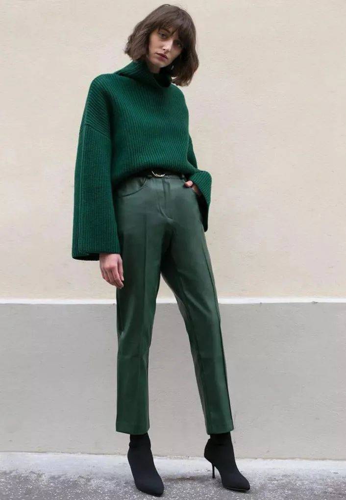 下装 Jisoo同款毛衣,你真的会穿了吗?