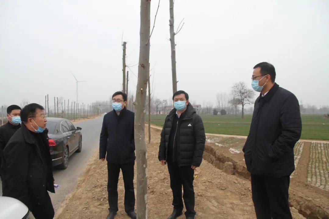 柘城县交通运输局孙文涛实地查看惠济河沿河路工程建设