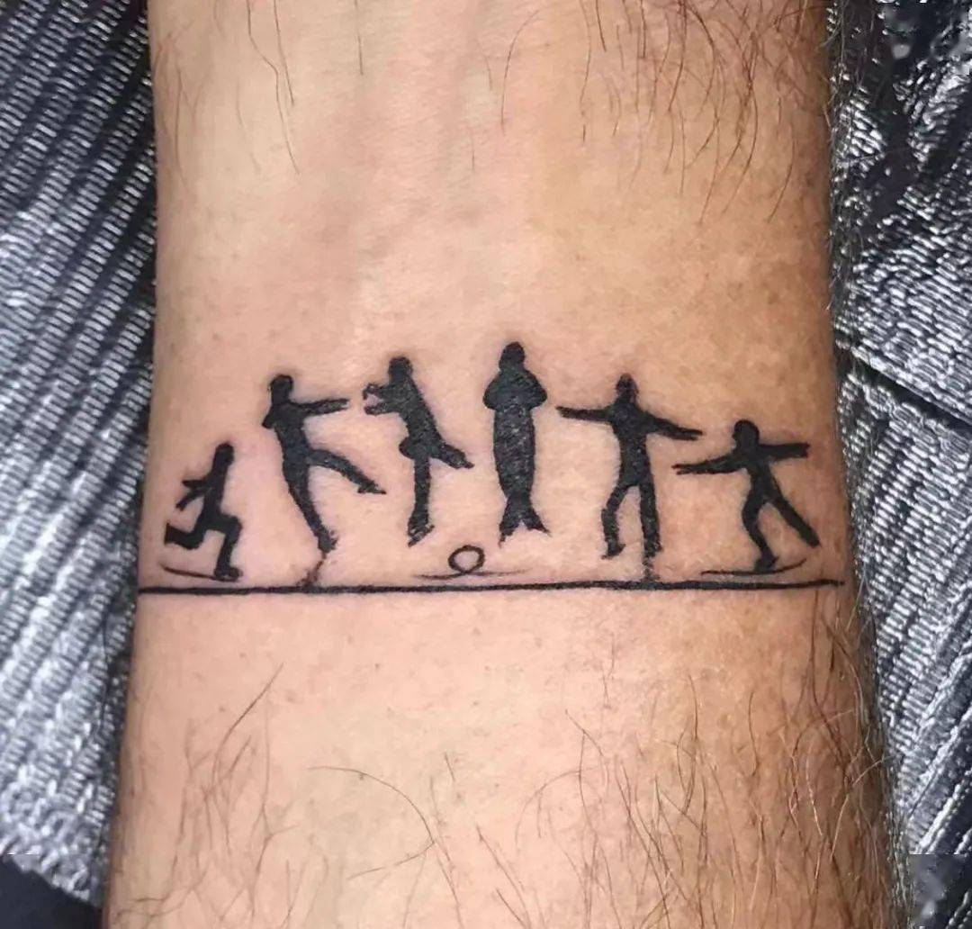 绽放在冰上的芭蕾,花样滑冰纹身.