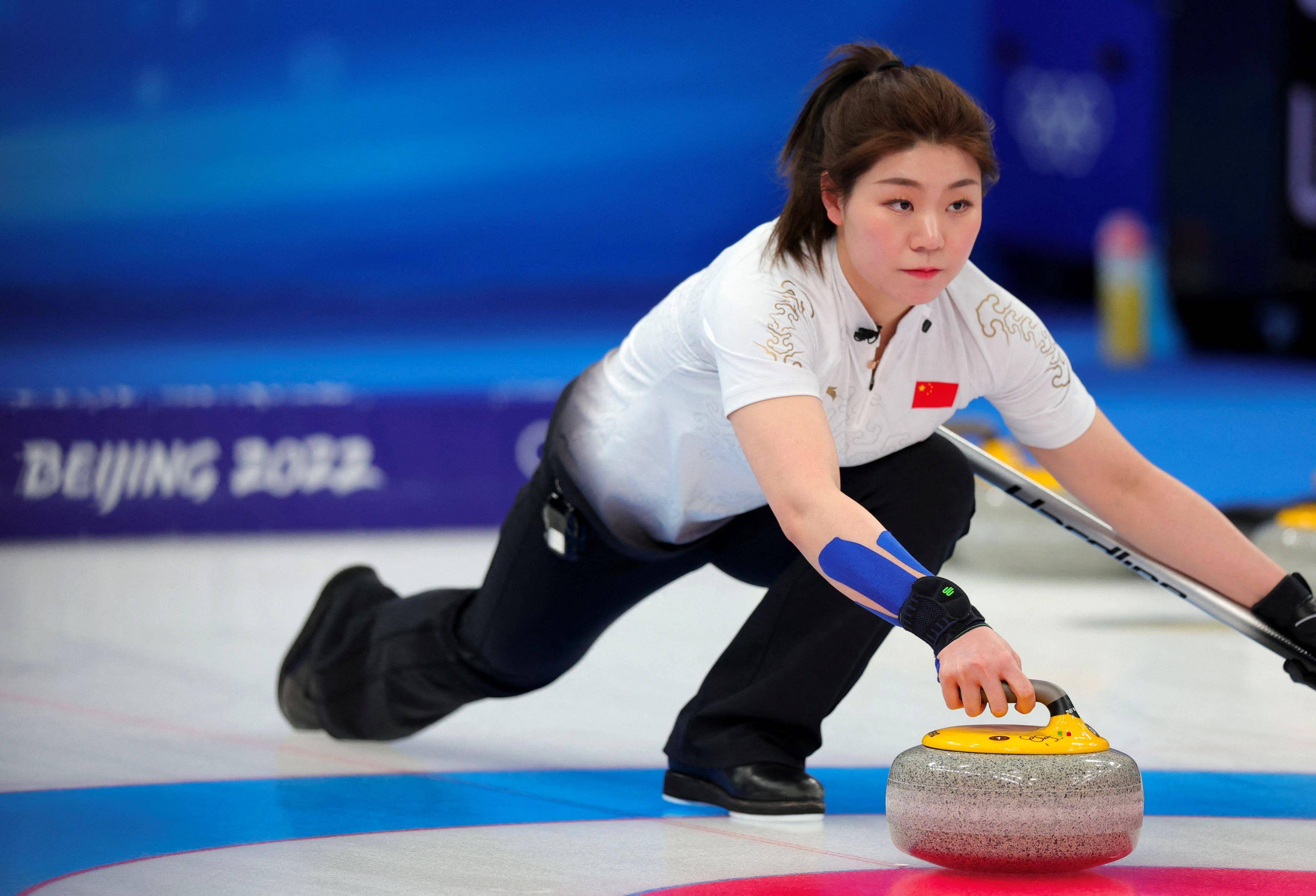 首场|女子冰壶循环赛 中国队战胜瑞典队